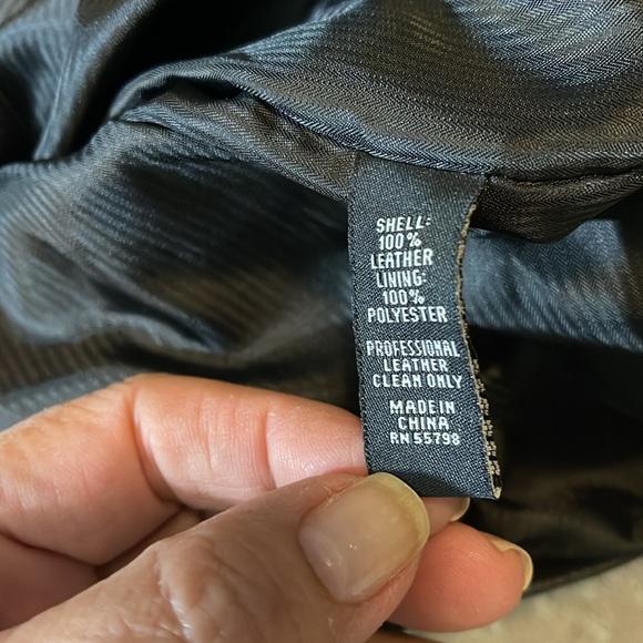 Used leather jacket size XL by Alfani - Picture 6 of 15